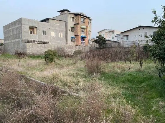 زمین دارای 6 واحد مسکونی