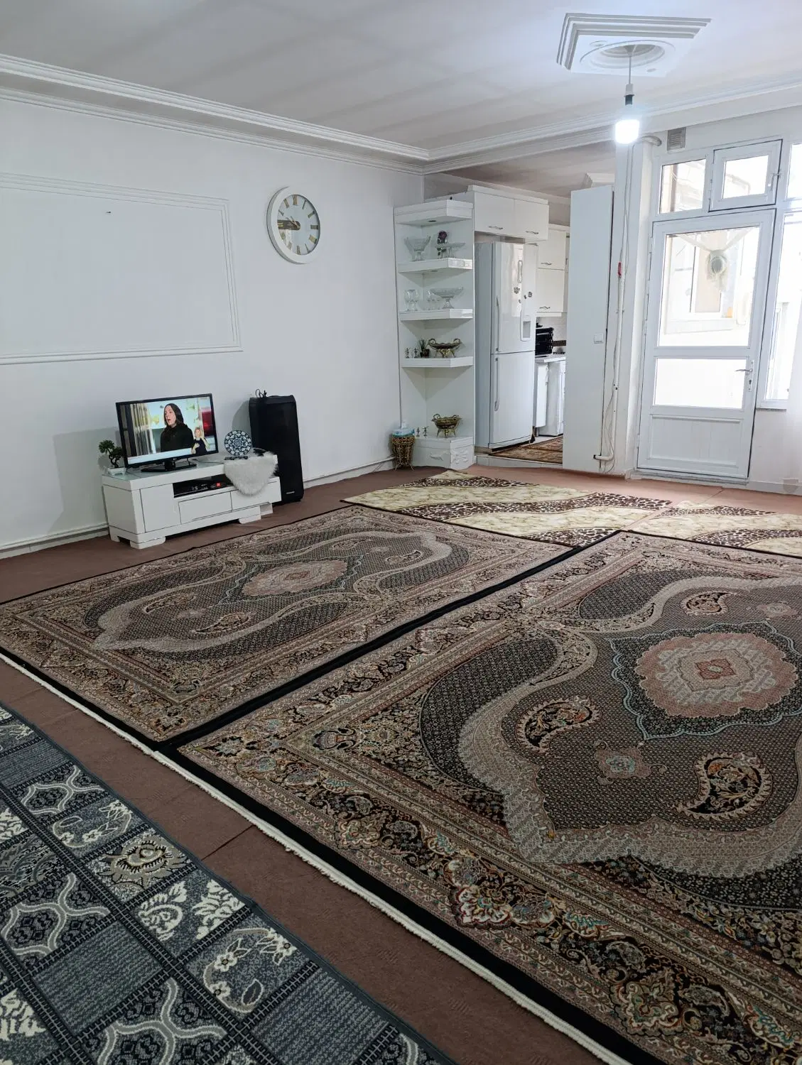 خانه ویلایی حیاطدار اپارتمان رواسان اندیشه تراکتور
