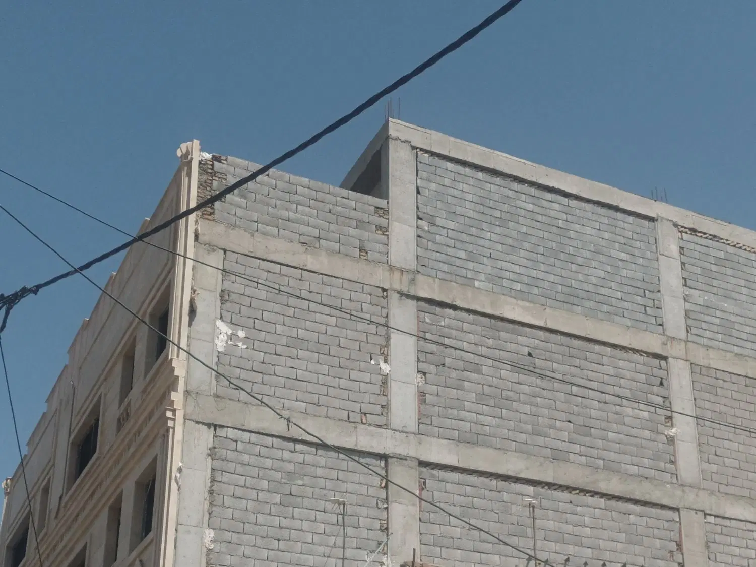 فروش آپارتمان ۹۰ متری