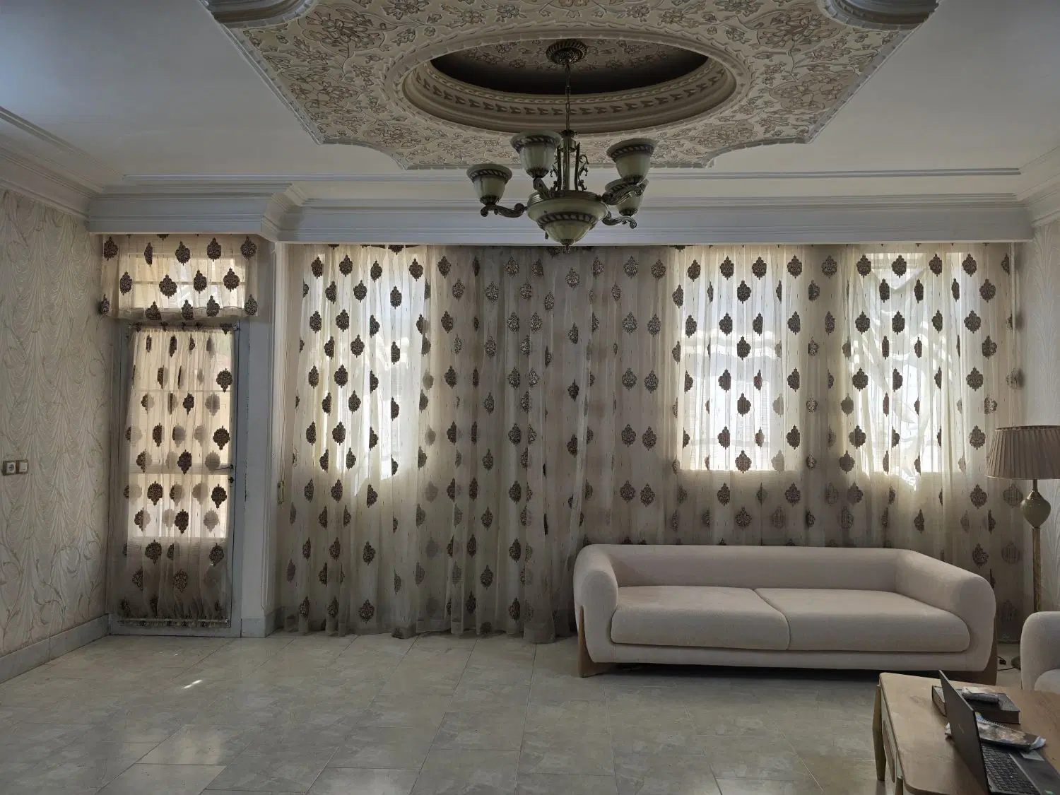 منزل فروشی