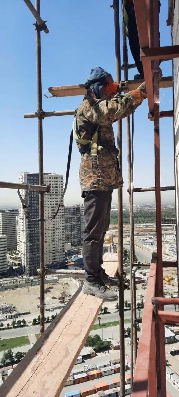 واحد ۱۵۱ متری n5 چیتگر پهنه b (سه دانگ )