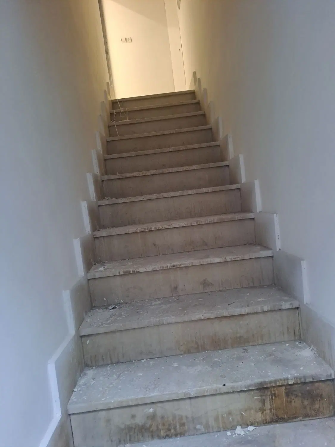 خانه ۶۵متری طبقه بالا رشت حمیدیان المهدی