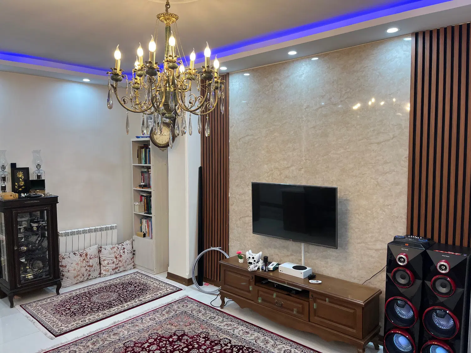 65تک واحدی دوخواب با پارکینگ