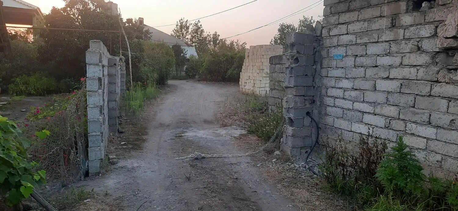 زمین ساحلی واقع در امیرآباد چاف(خونه محوطه)