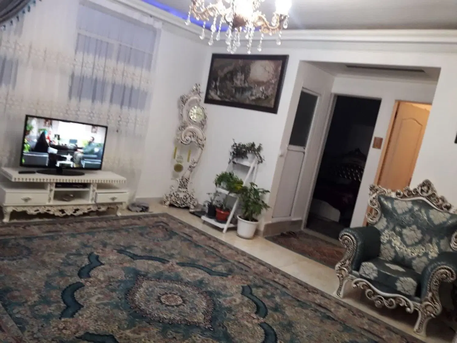 ۷۵متر دو خواب با اسانسور_ زیر قیمت استثنایی