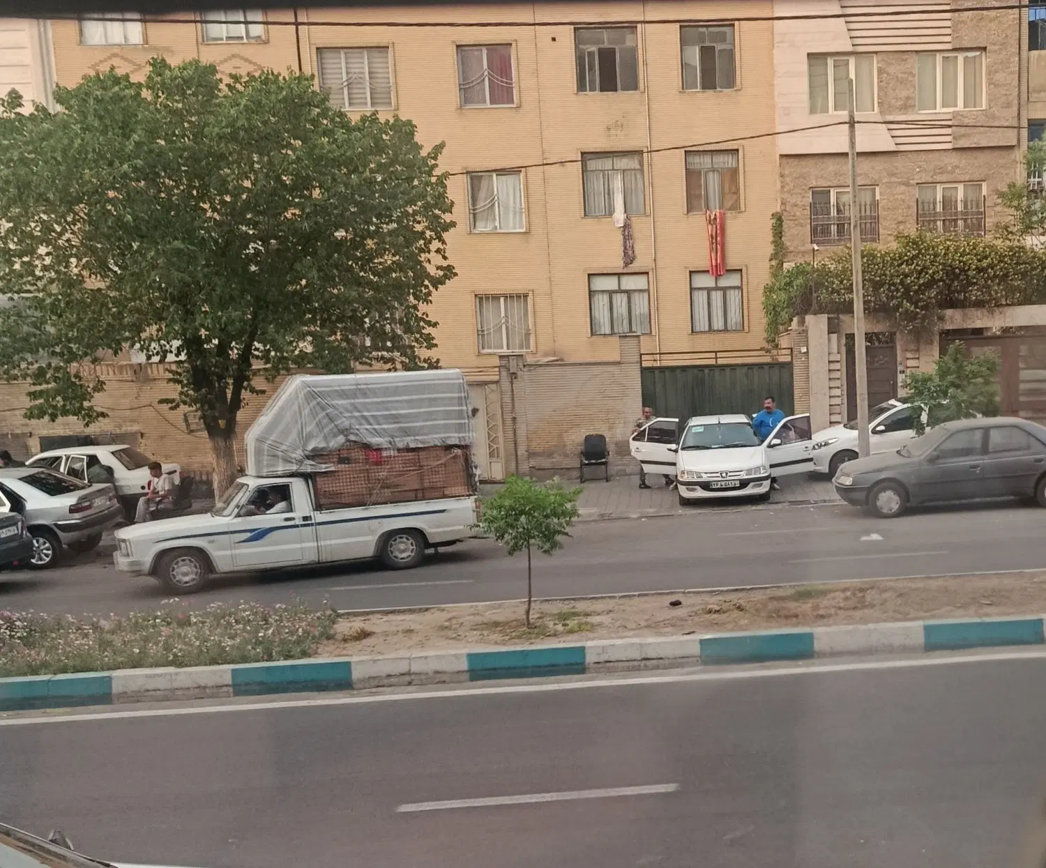 قلعه نواملاک زمین مسکونی۷۵متری