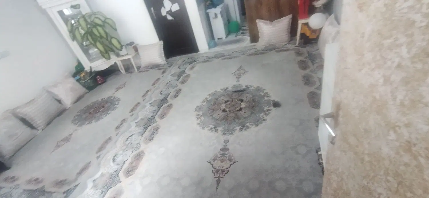 خانه ویلایی 60متری دونبش 16متر حاشیه دو در حیاط