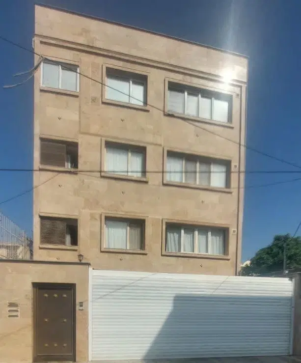 آپارتمان دوخوابه چهار راه مقر