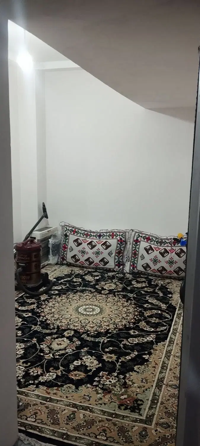 خانه مهرشهر ترو تمیز اسانسور فعال