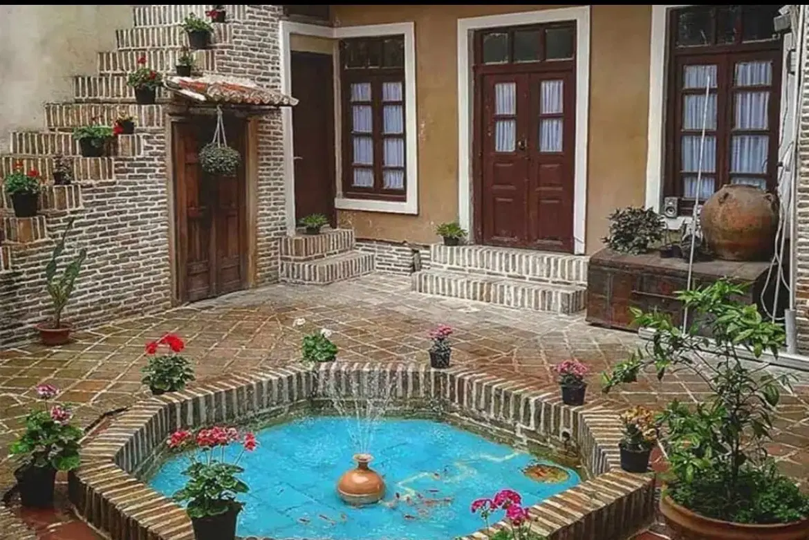 منزل قدیمی