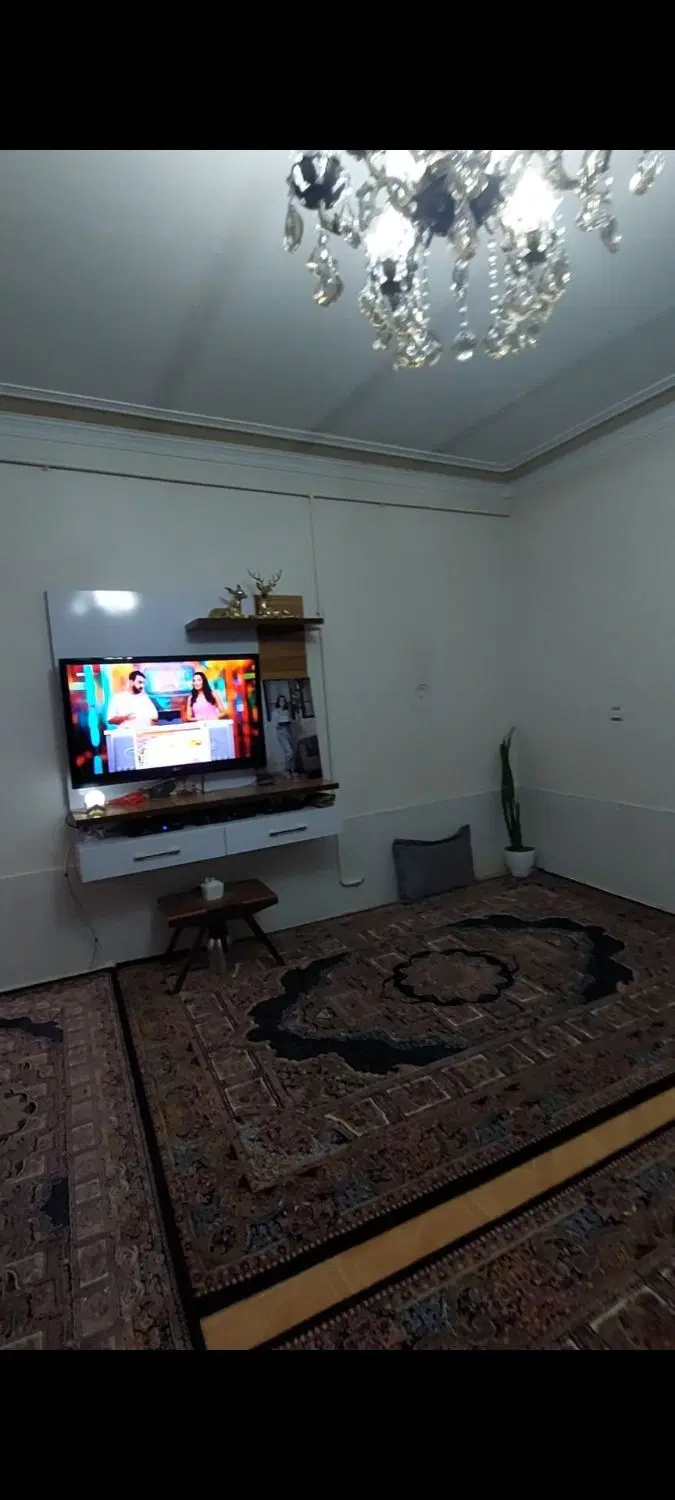 خانه ۶۰ متر درکرج اجاره داده میشود