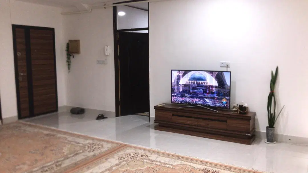 اپارتمان اسمان صدرا