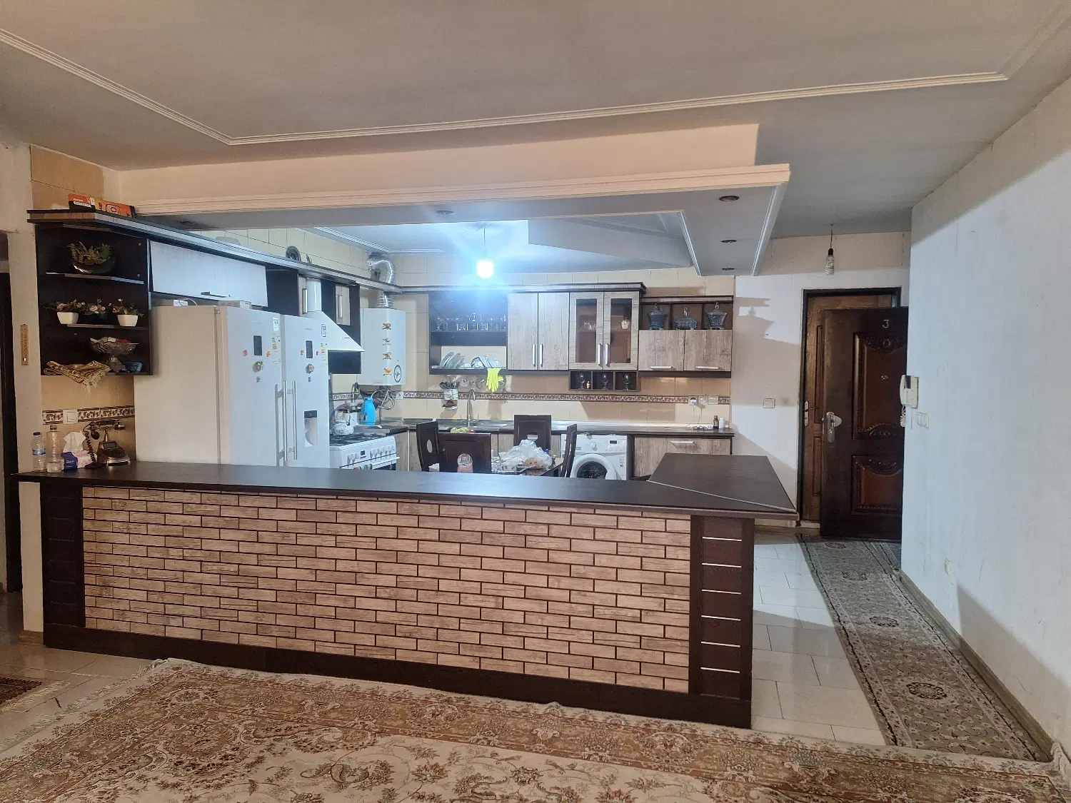 دوخوابه ۱۰۵ متری خیابان پاییز