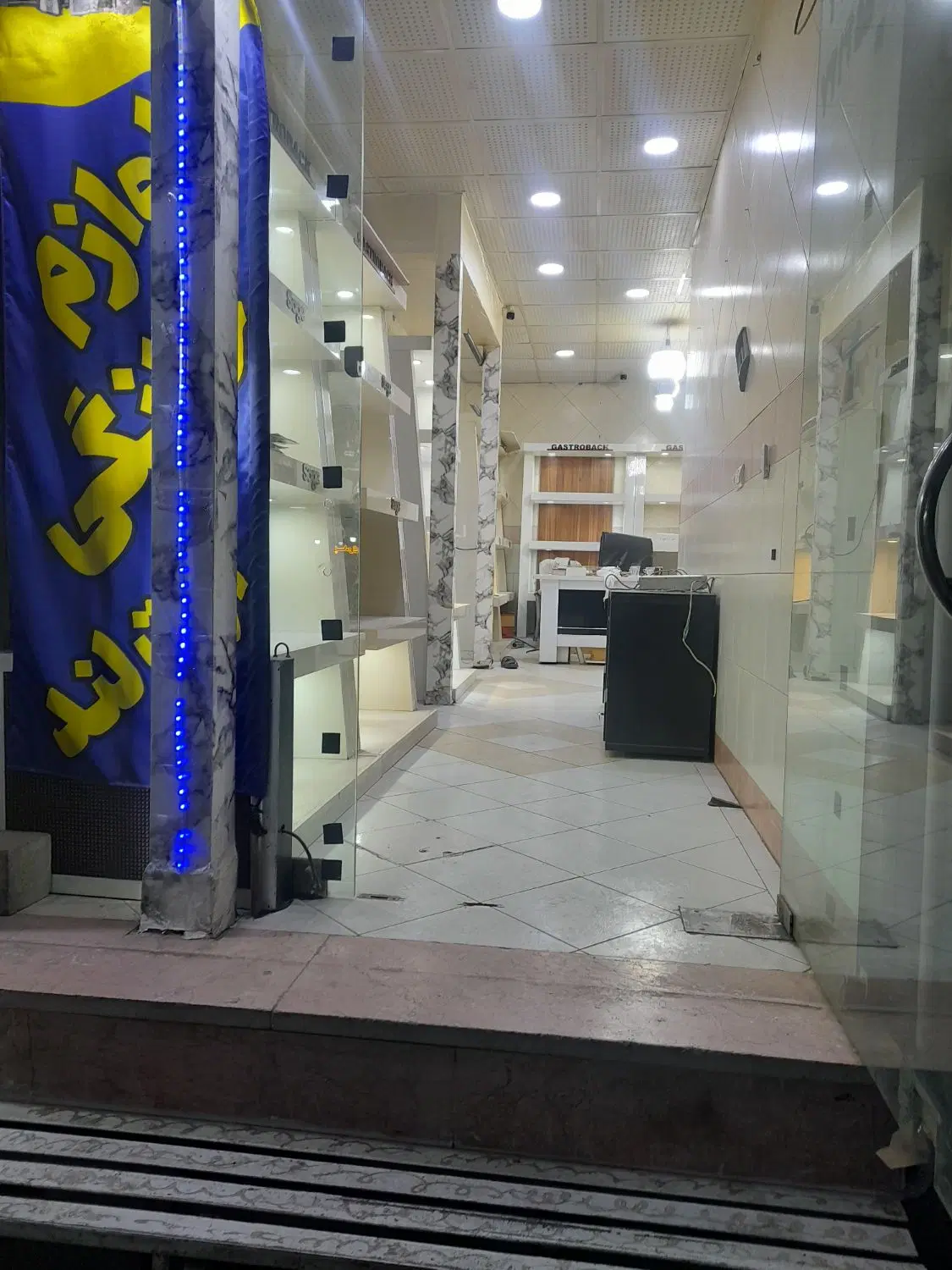 اجاره مغازه ۳۰ متری