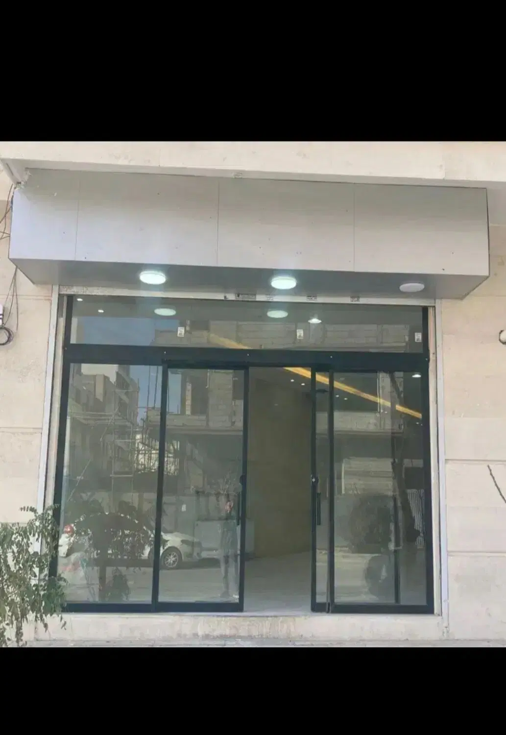 مغازه 40و25متر با بر خوب