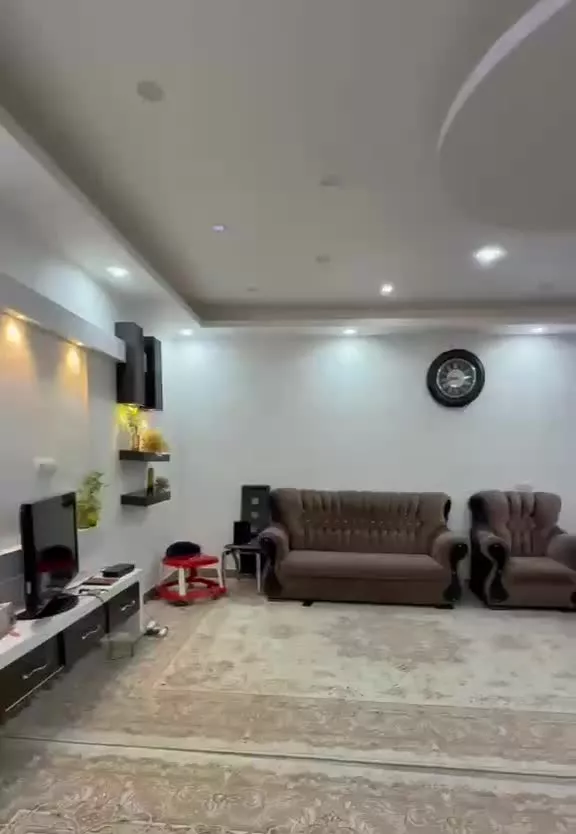 طبقه بالا پارک موتور ۲۳ گزی