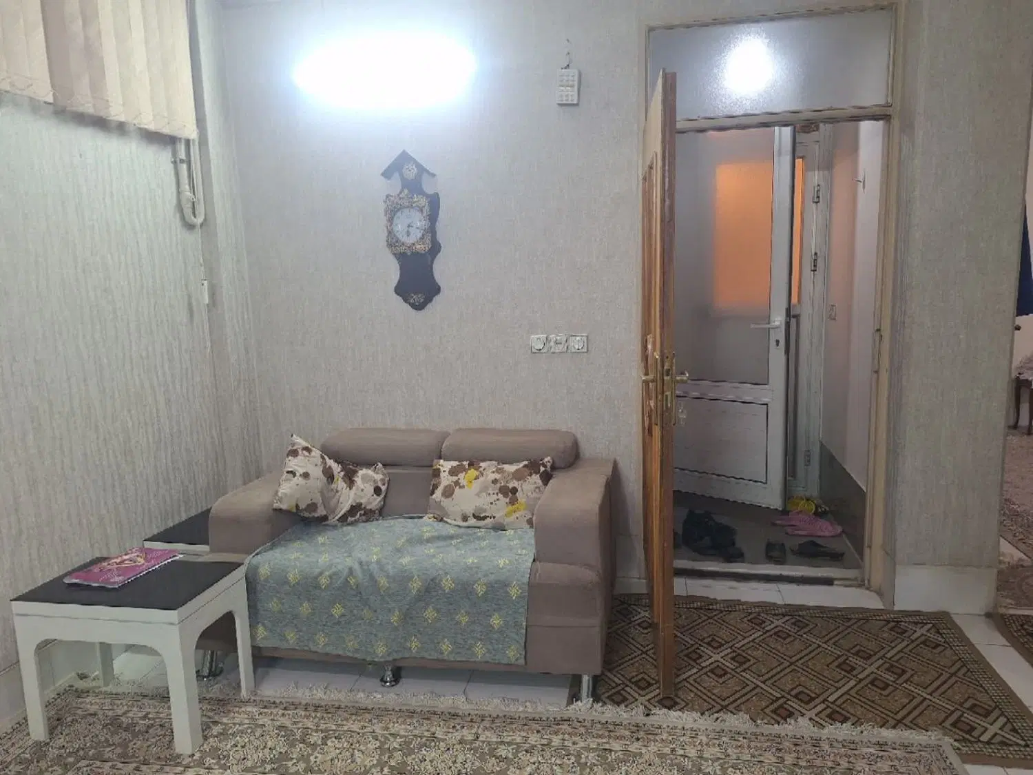 واحد منفی ۶۰