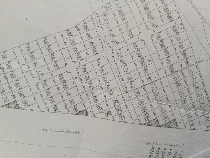 فروش زمین ۲۰۰متری موقعیت عالی روبروی فنی حرفه ای