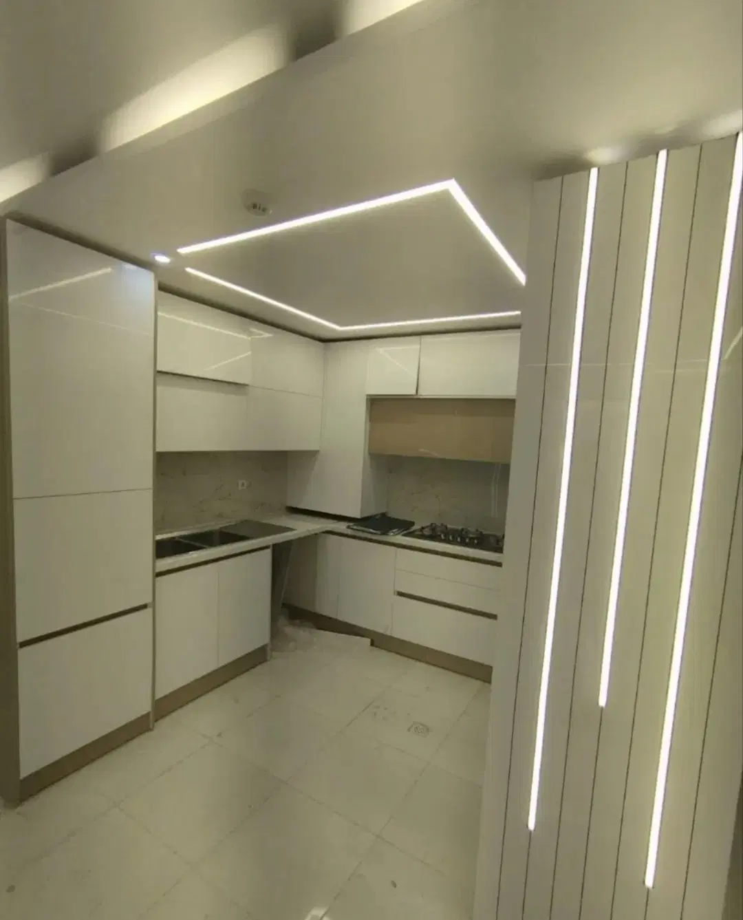 رهن و اجاره آپارتمان 140 متری 2 خوابه تاپ لوکیشن