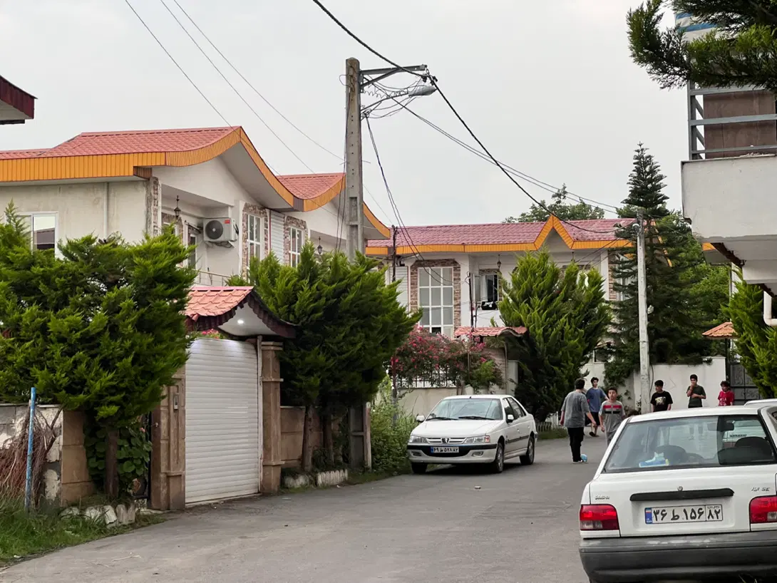 ۱۰۴متر ویلایی تنکابن خرم اباد
