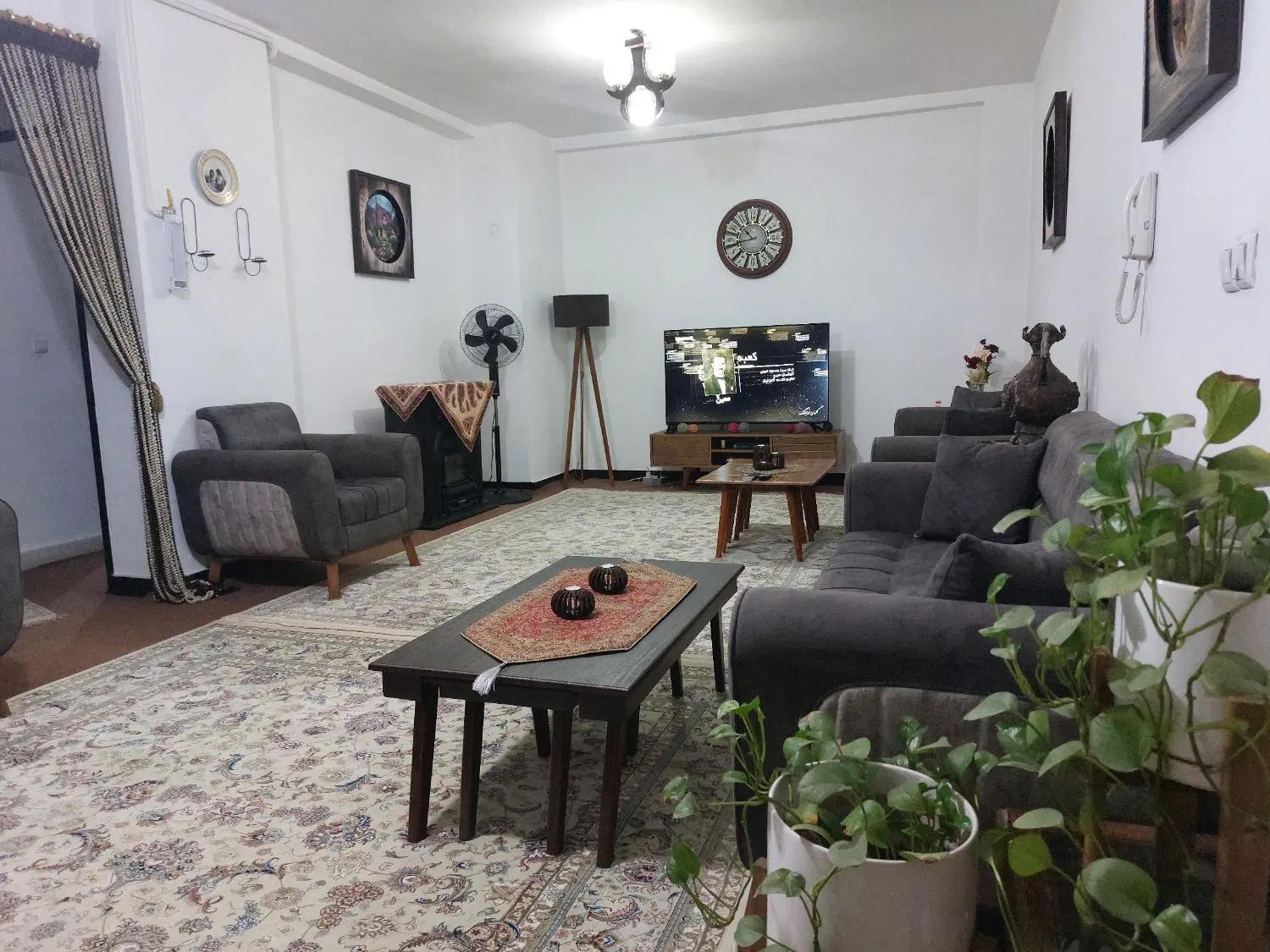 آپارتمان ۸۲ متری سپاه ۷