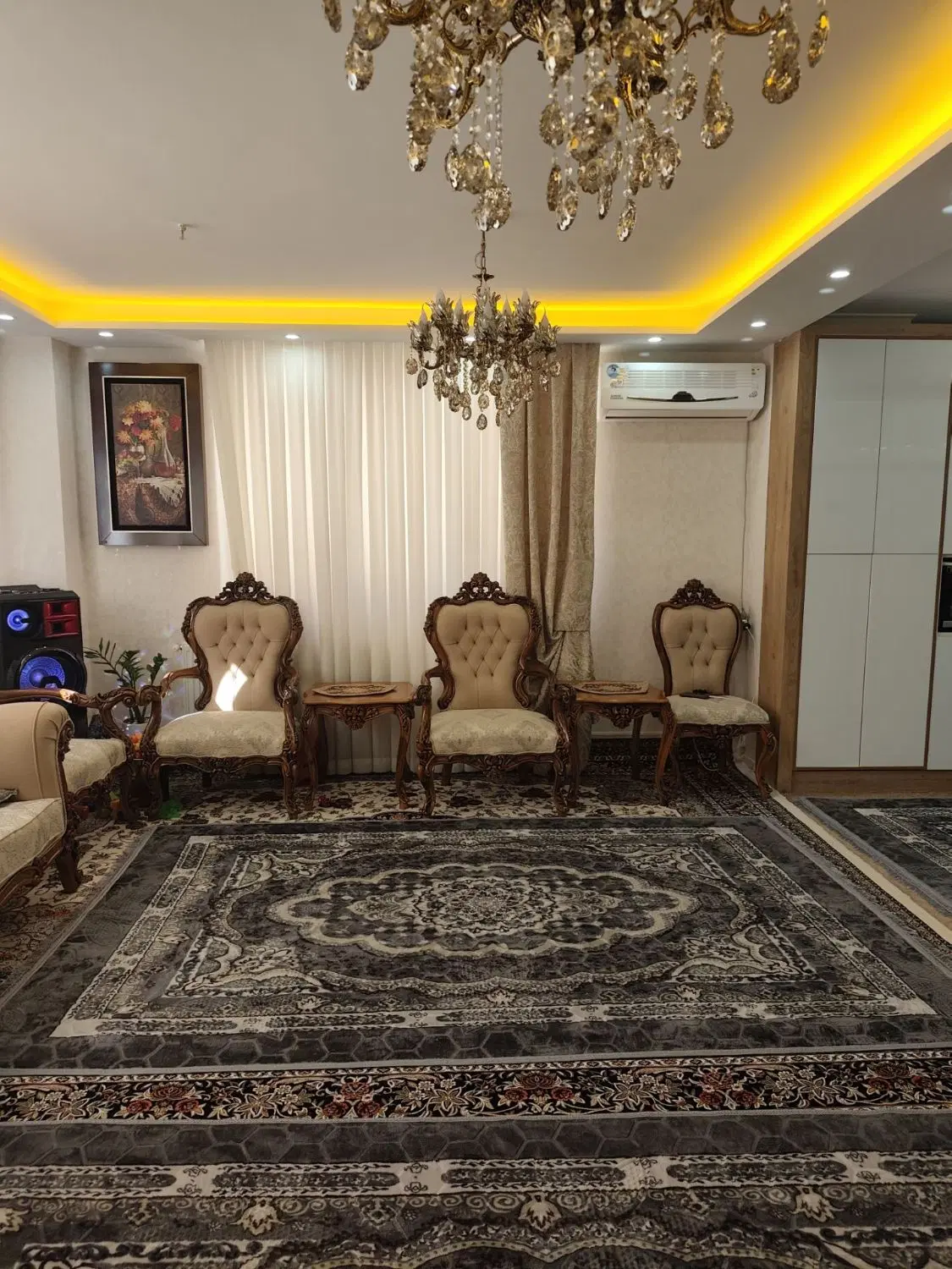 واحد ۹۵ متری۲ خواب در شهرک مدنی