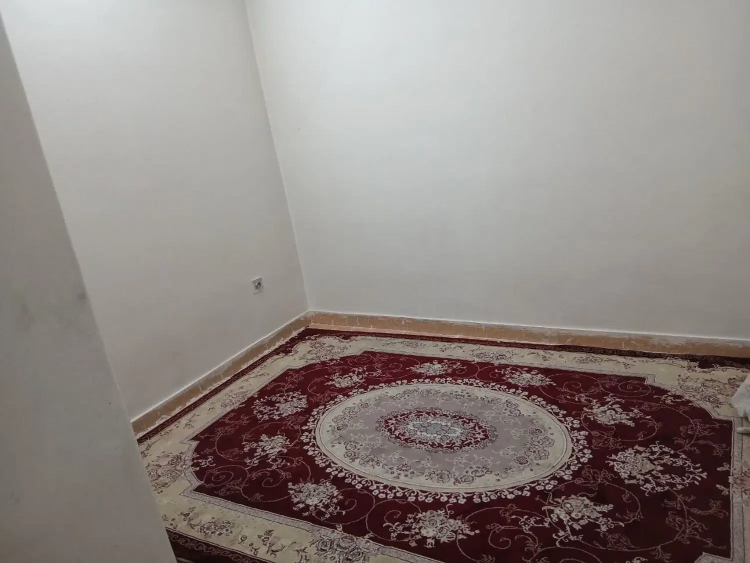 ۷۳مترتک واحد ط۲ بر۸متر