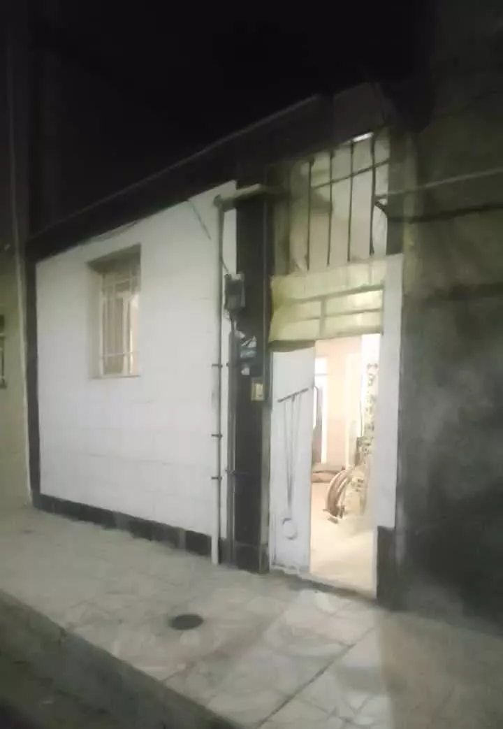 خانه فروشی حدودا۶۰متردوکله نورگیر