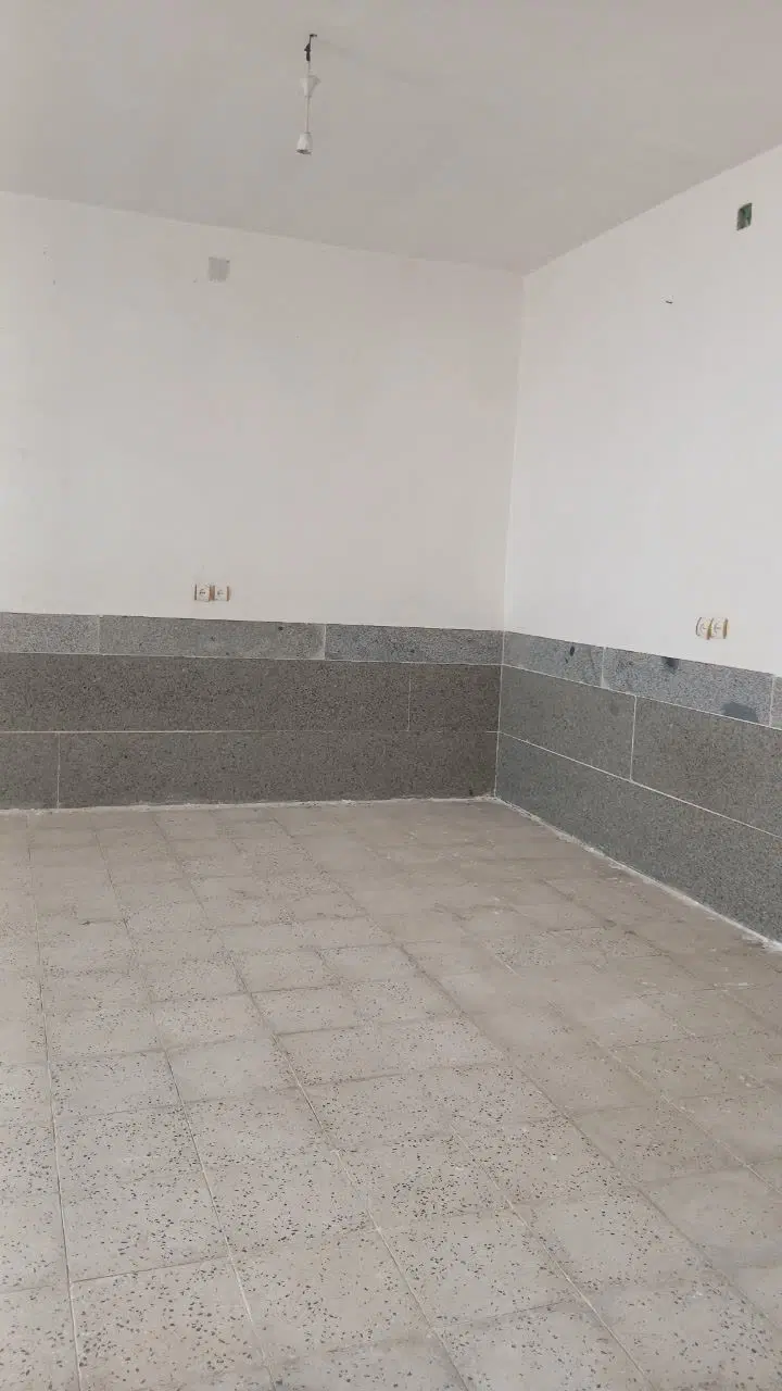 فروش خانه 200 متری در شهر حسینیه