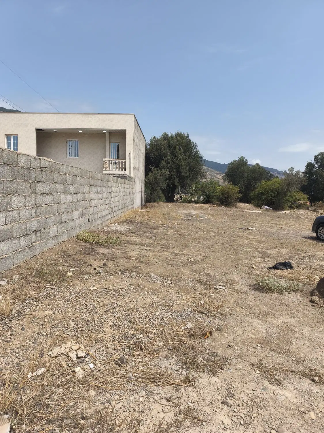 زمین دو بر