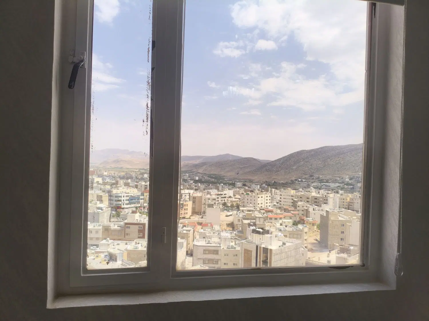آپارتمان شیک بر بلوار امام خمینی صدرا