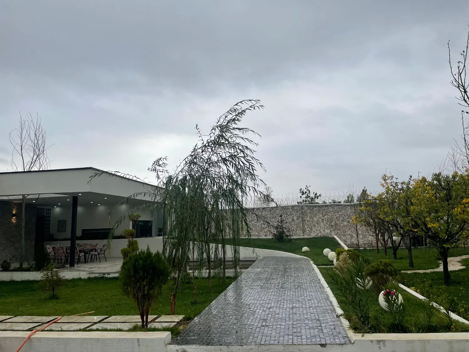 فروش ویلا، شهرک با نگهبانی ۲۴ ساعته