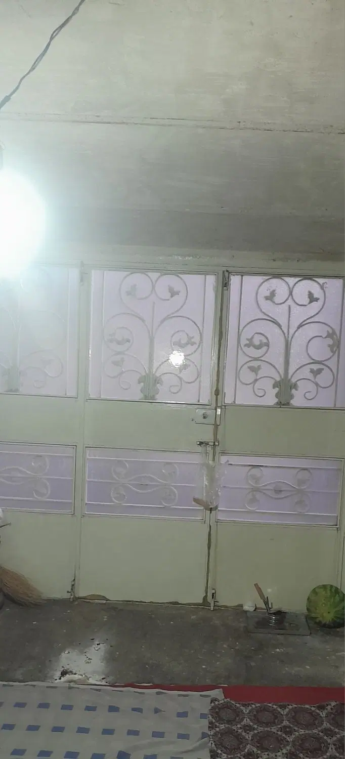 خانه مسکونی حیاط دار