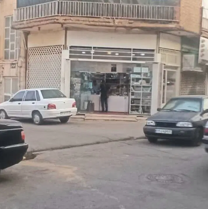 فروش مغازه تجاری در تولید دارو ، اول چهارده متری
