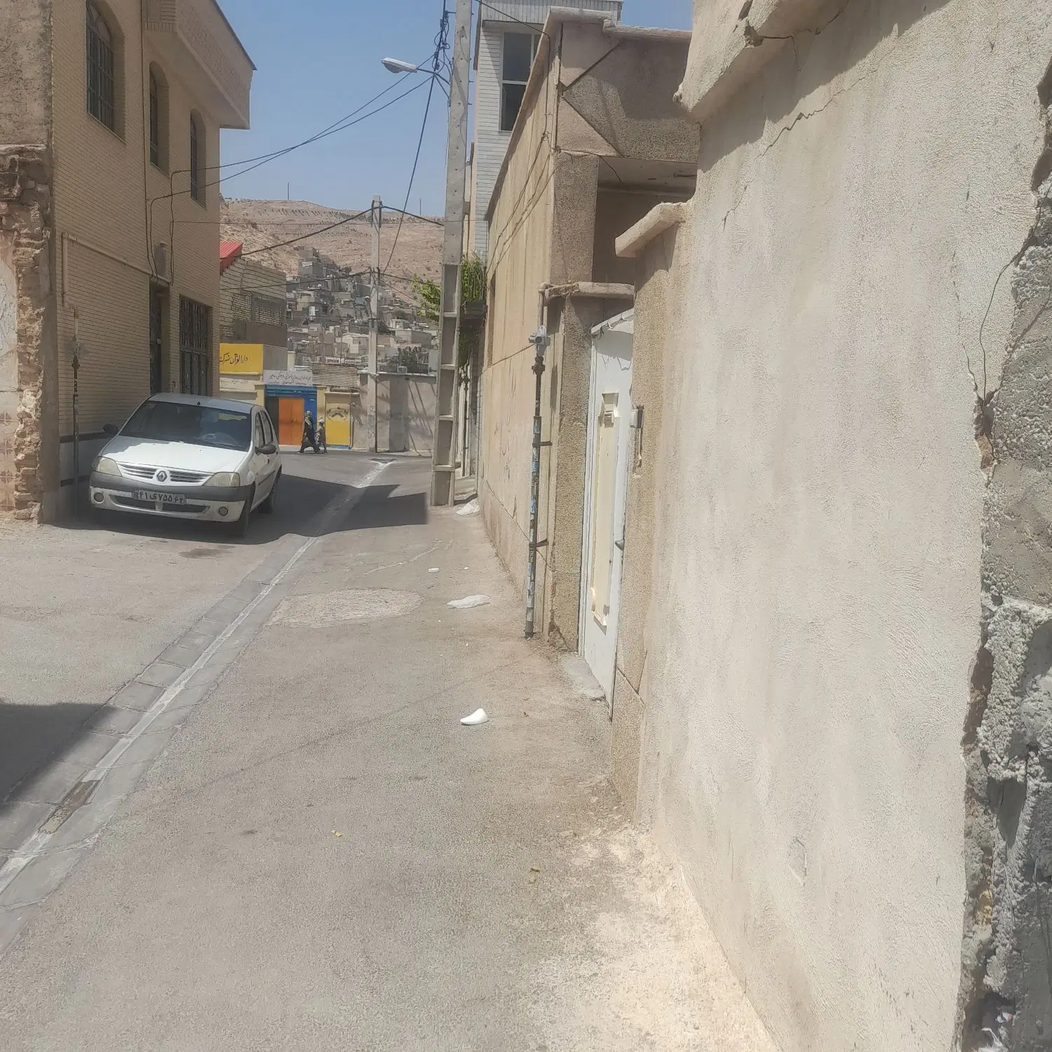 خونه ۱۱۰ متر آرامگاه سعدی