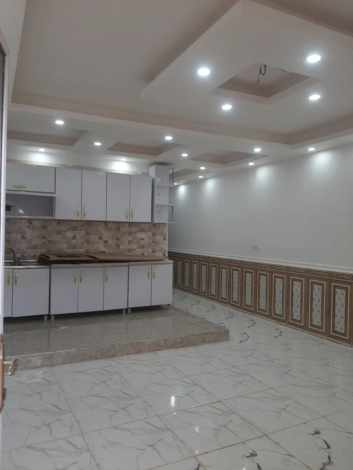 خانه طبقه دواهوازاسلام آباد شرقی خیابان۸فرعی ۵
