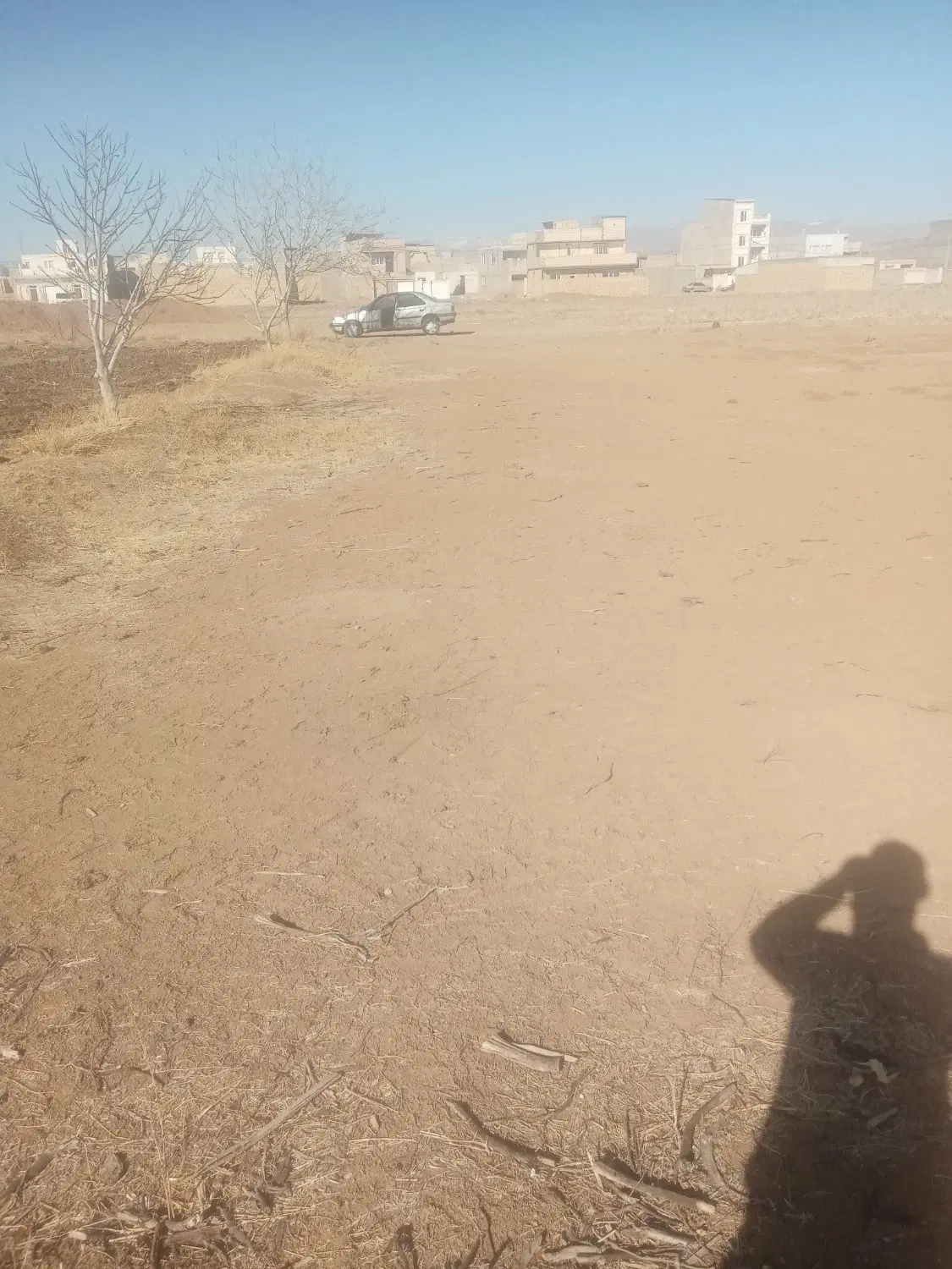 یک قطعه زمین