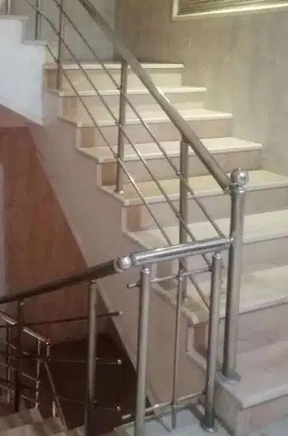 دو خواب سالن بزرگ 136 متر جمهوری