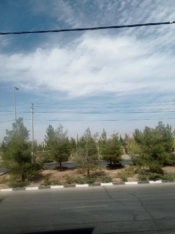 زمین فروشی