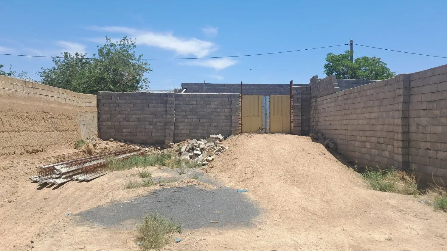 فروش زمین کارگاهی پا امکانات کامل