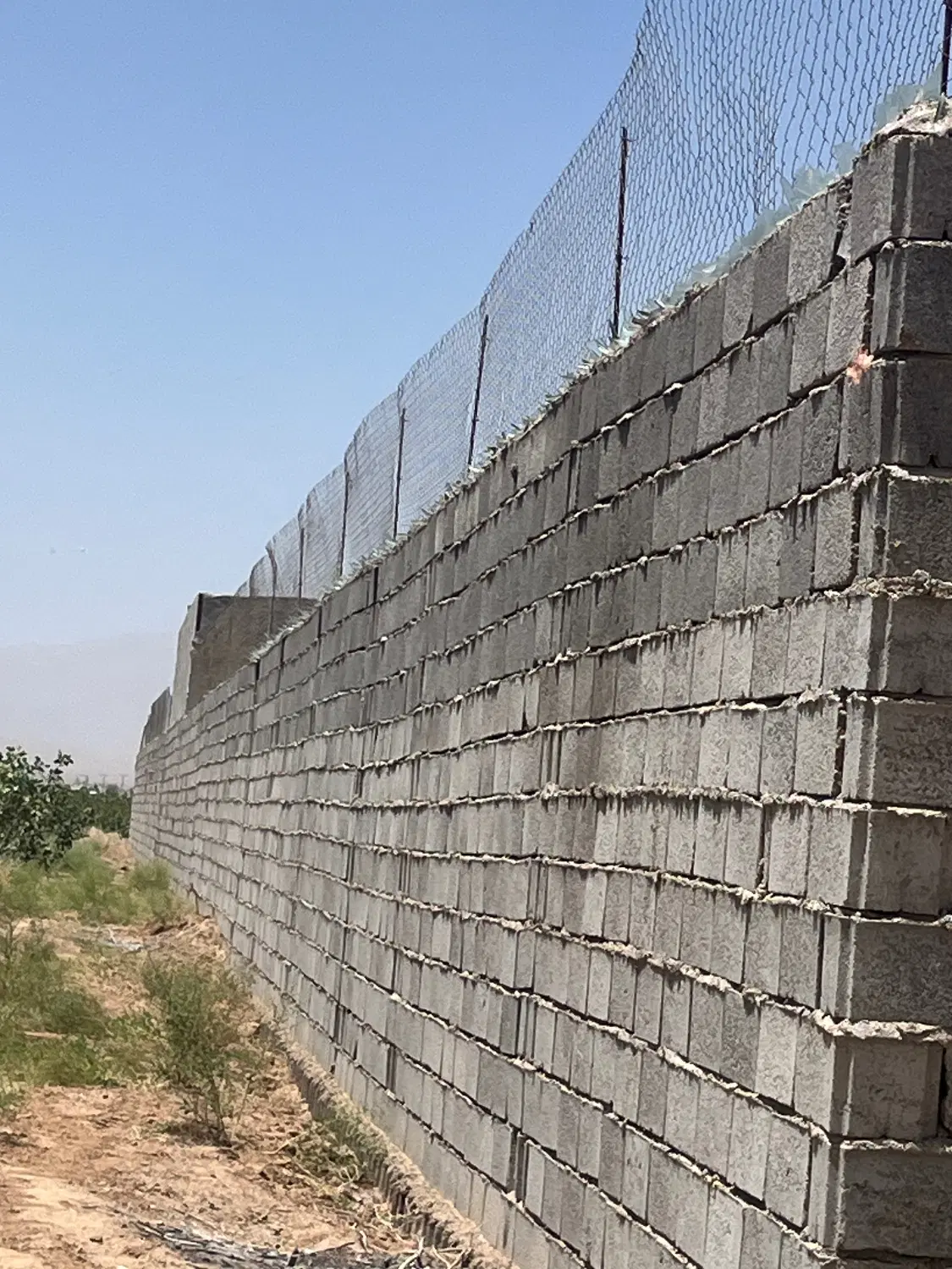 زمین تقی اباد