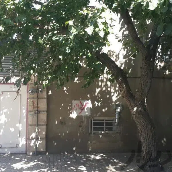 ویلایی دربست دوطبقه ماشین رو
