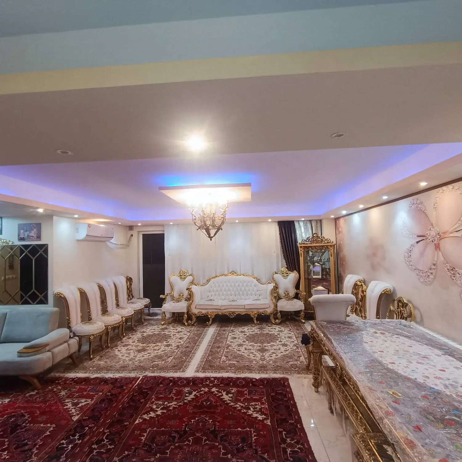 فروش آپارتمان در پاستور جدیری