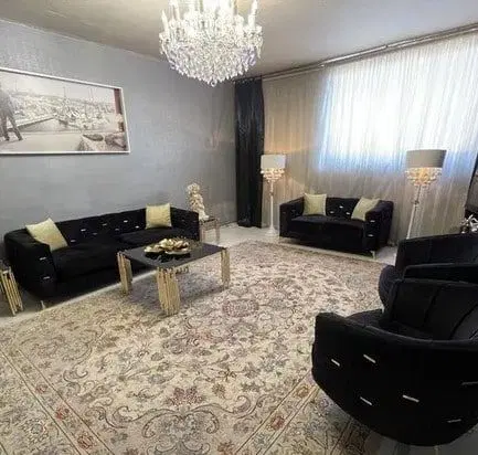 «املاک بعثت»واحدخوش نقشه_غرق درنور_پارکینگ اختصاصی