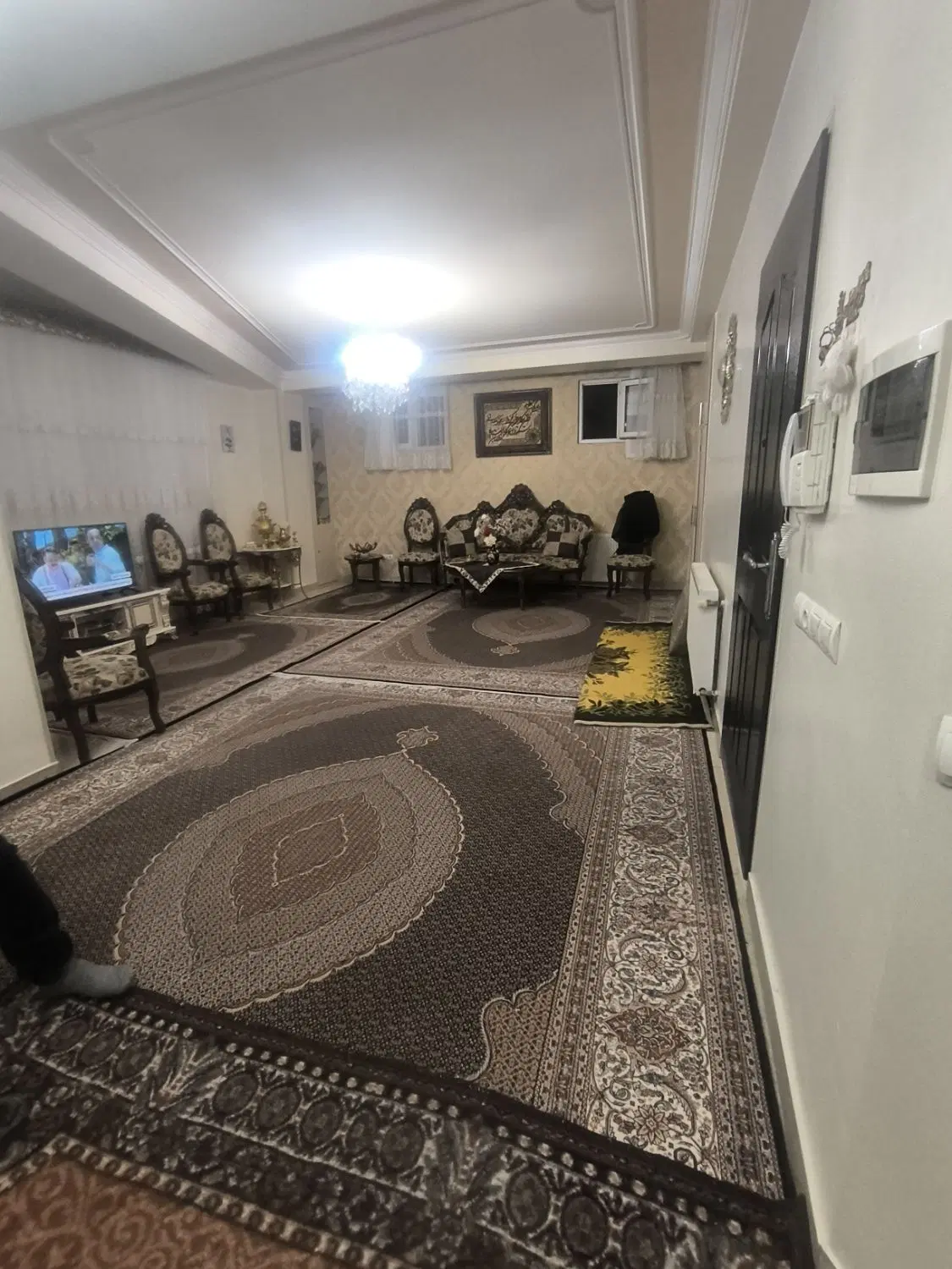 واحد آپارتمان ۹۰متری در مجاهد گرو داداش آباد منبح