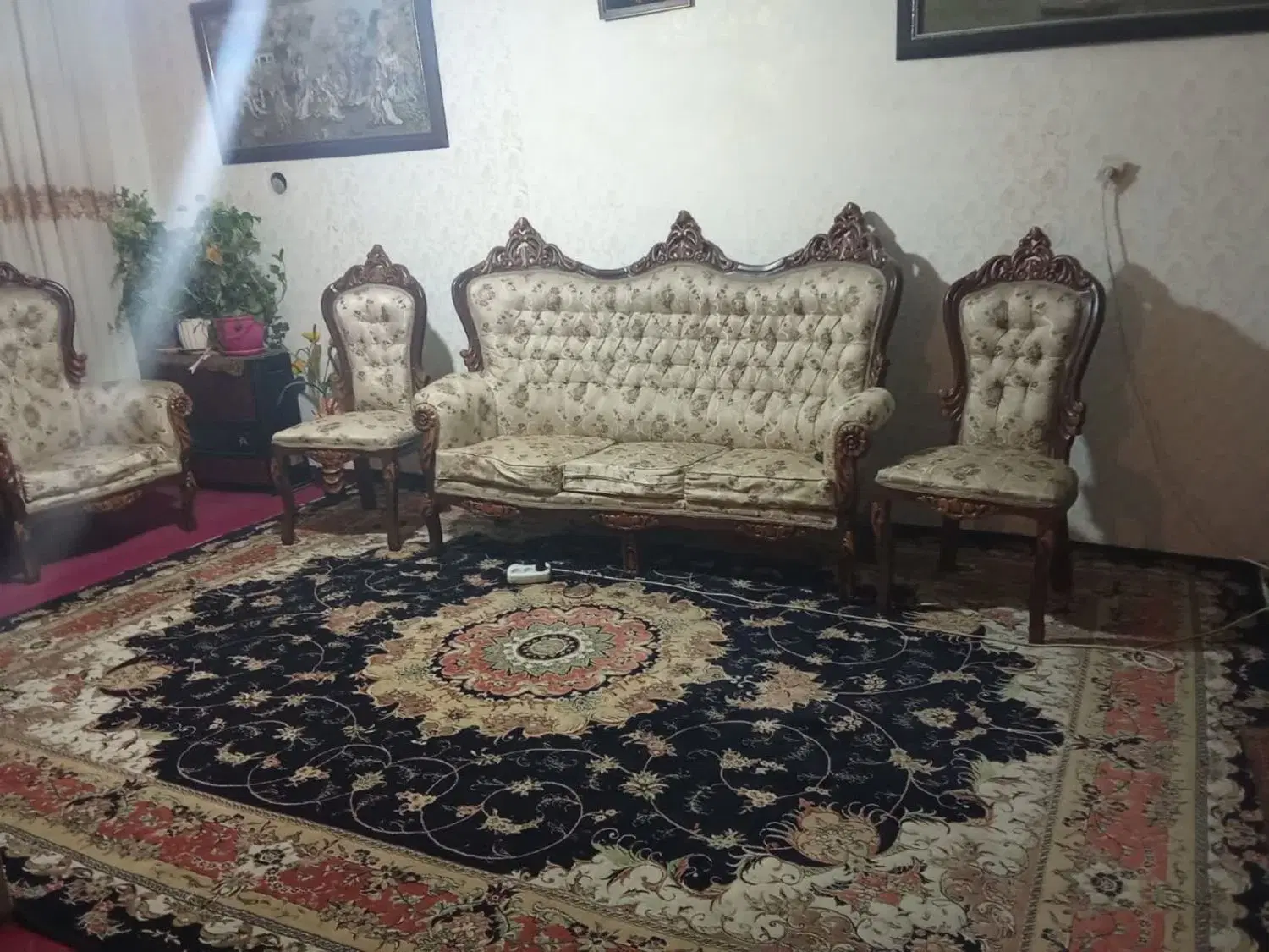 خانه اجاره ای  طبقه دوم