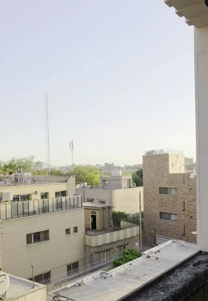 فروش آپارتمان ۸۵ متری -۲ خوابه-فروغی