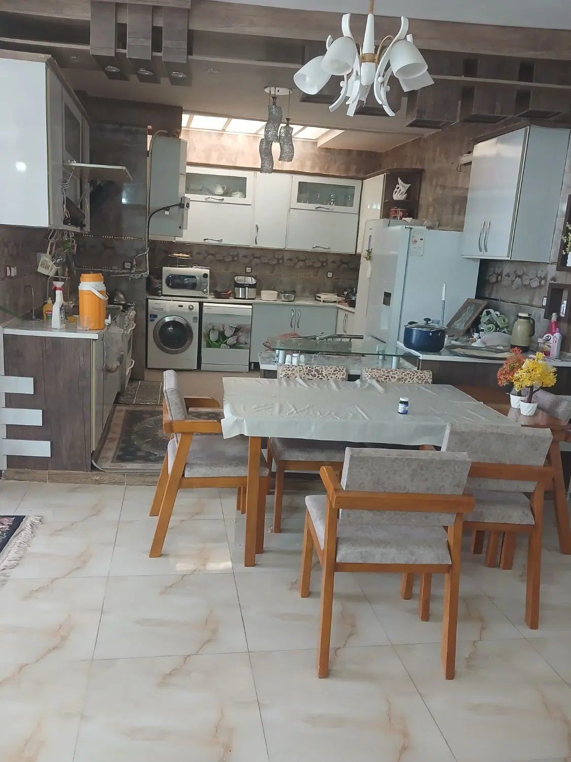 منزل ویلایی ۲۰۰ متر ۳ خواب