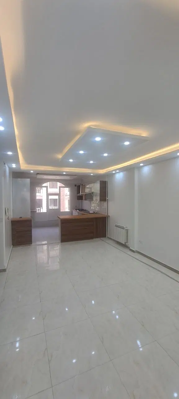 آپارتمان غرق در نور و خوش نقشه لوکیشن خ مدائن