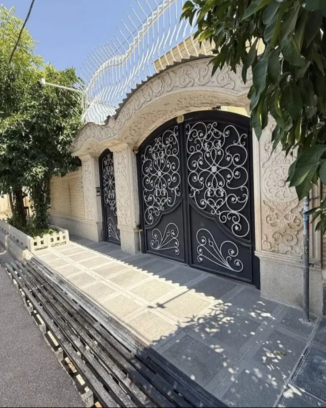 ویلایی ۳۰۰ متری، سفیر شمالی ، موقعیت عالی،  M4